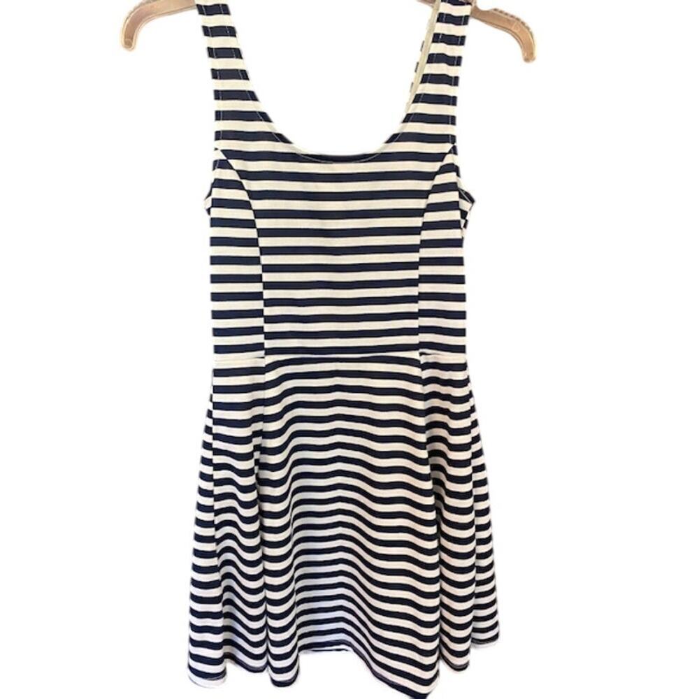 Divided by H & M Striped Sleeveless Black and White Sleeveless Tank Dress Sz 6
